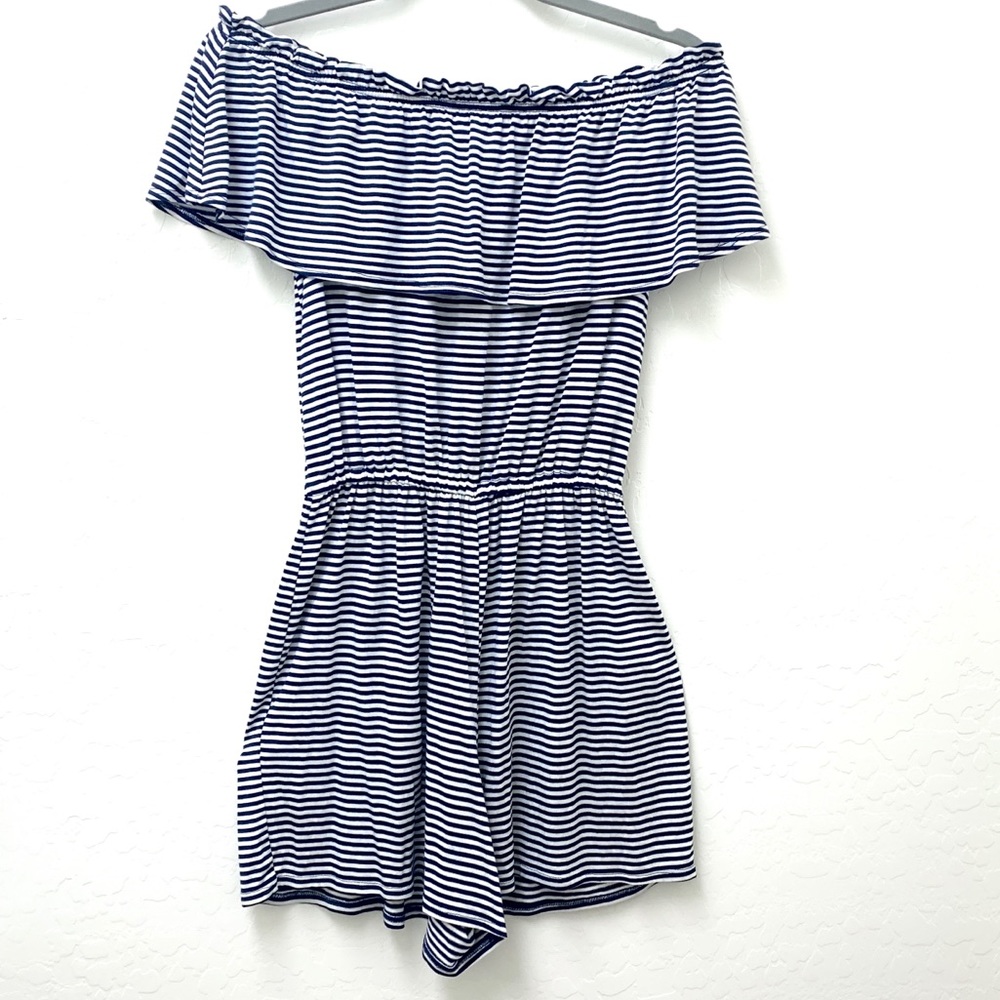 NWOT ABERCROMBIE striped off the shoulder romper